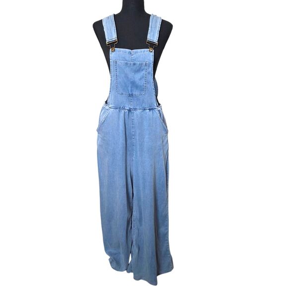 Light Wash Wide Leg Tencel Overalls Women’s S/M - Picture 1 of 7